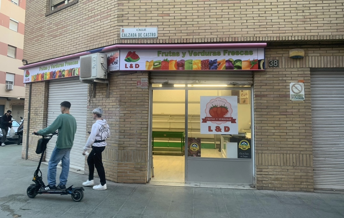 Frutería L&D - Frutería en Almería