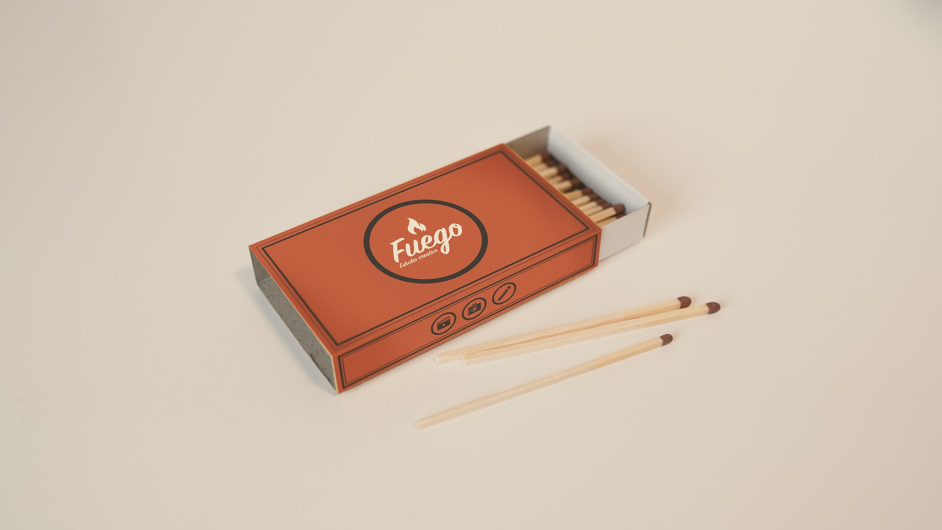 Fuego Estudio - Fotógrafo en