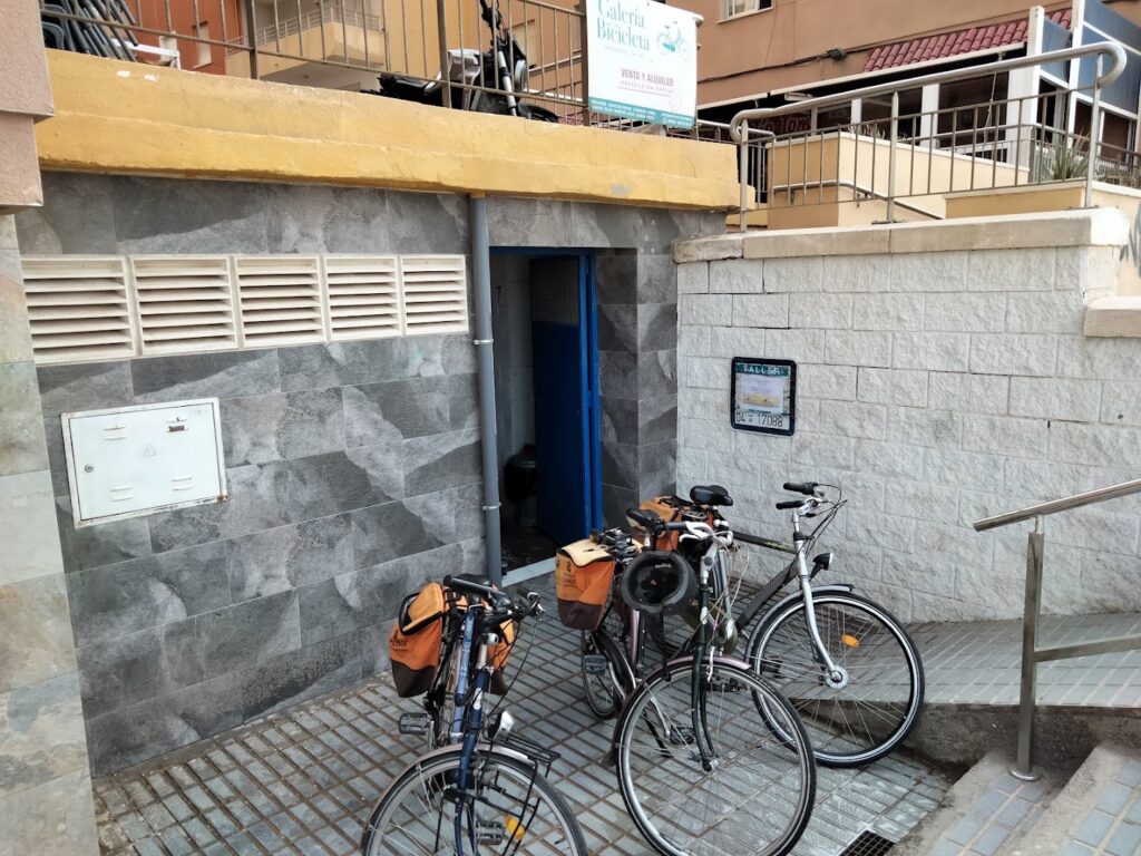 Galería de la Bicicleta - Taller de bicicletas en Almería