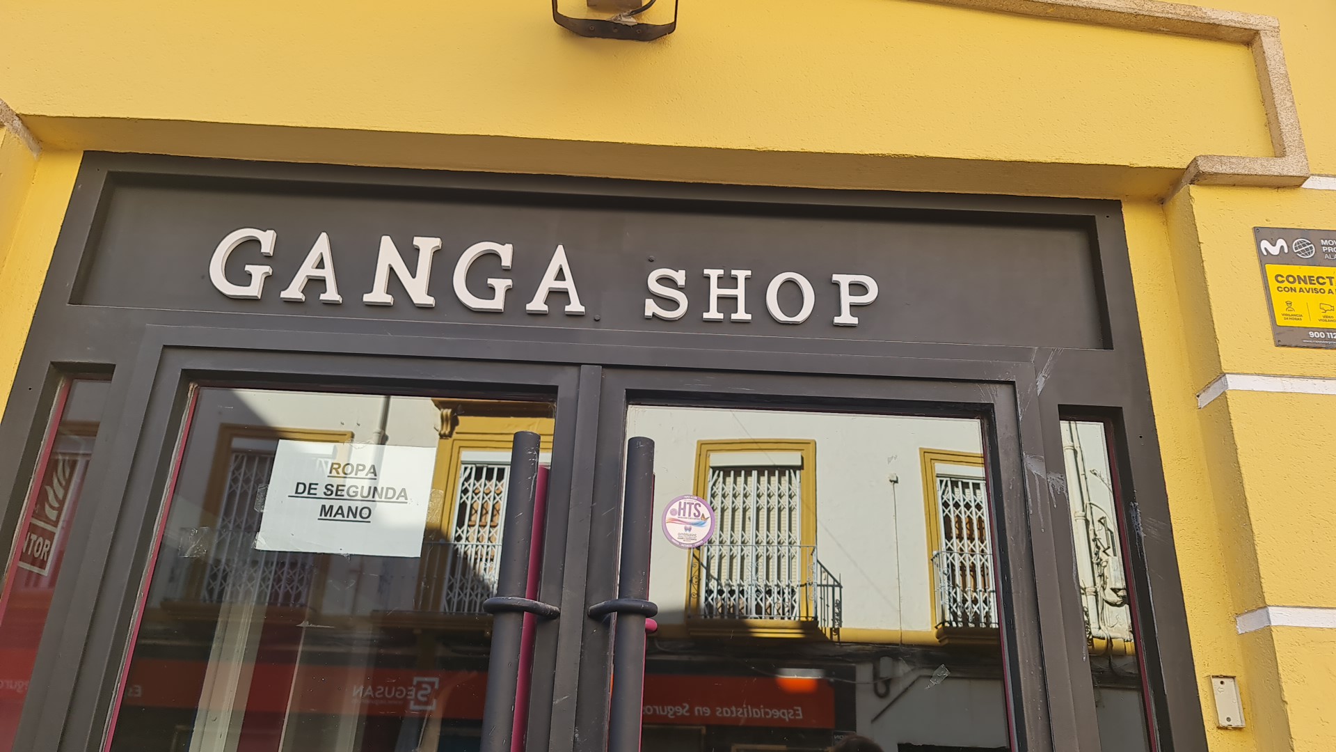 Ganga shop - Tienda de ropa de segunda mano en Almería