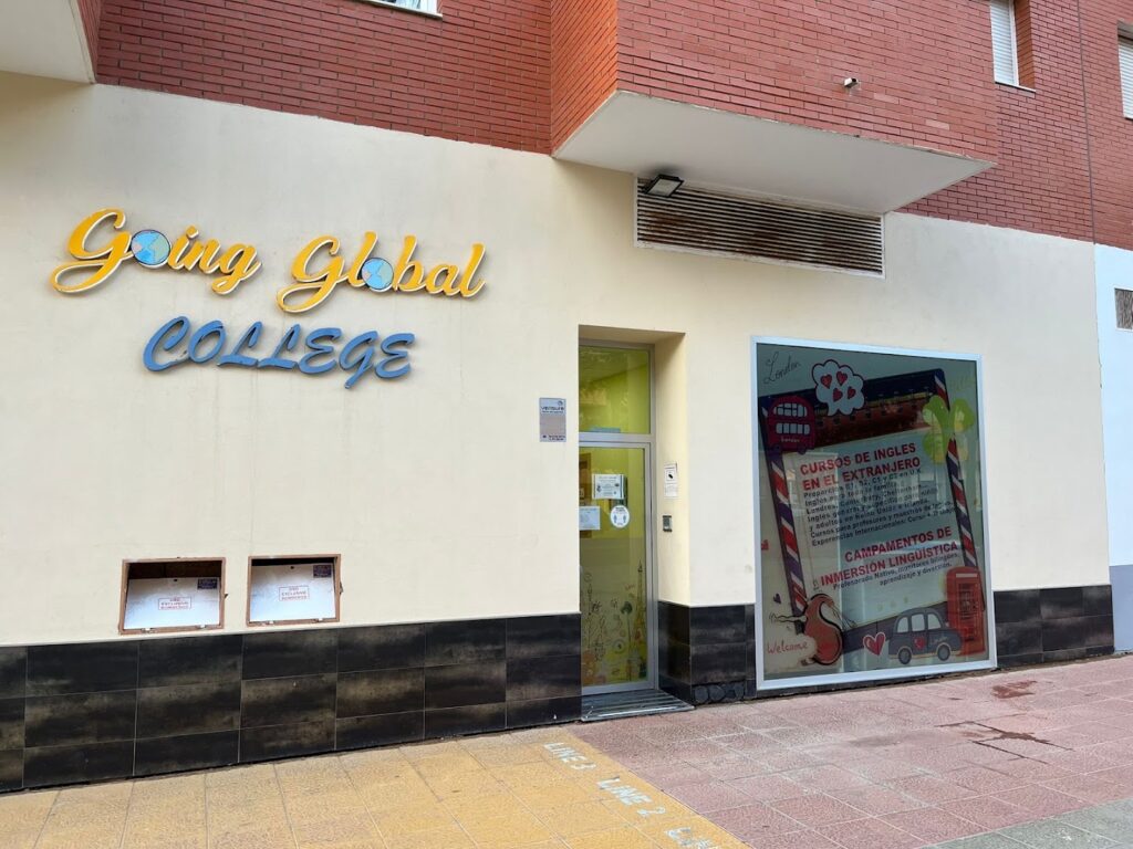 Going Global COLLEGE - Academia de idiomas en Almería