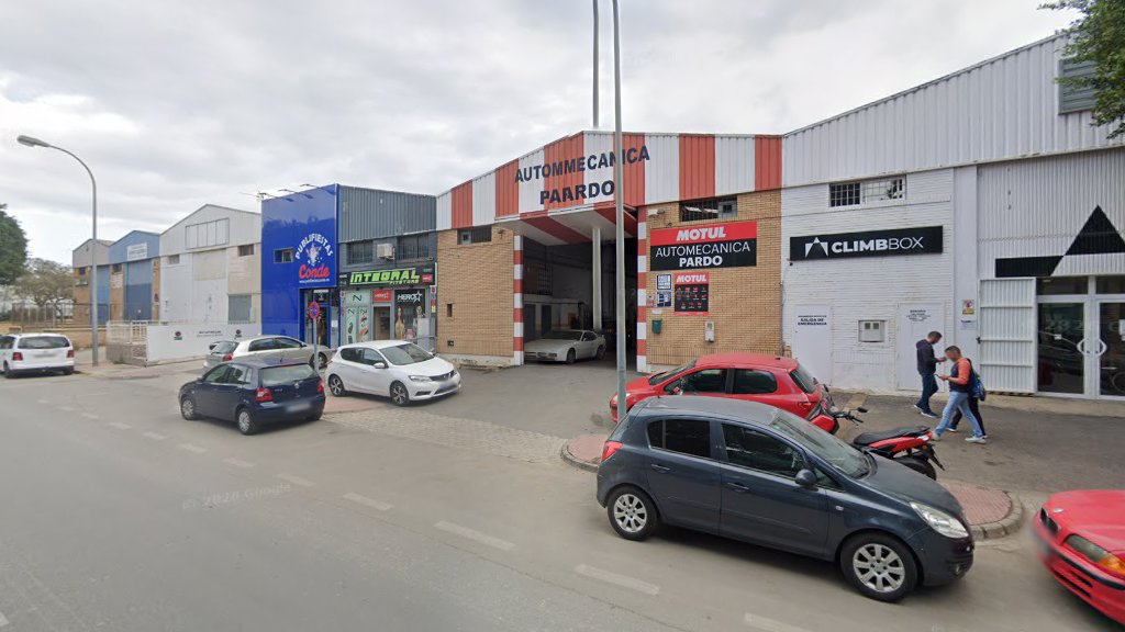 Grupo Clandestino - Centro de negocios en Almería