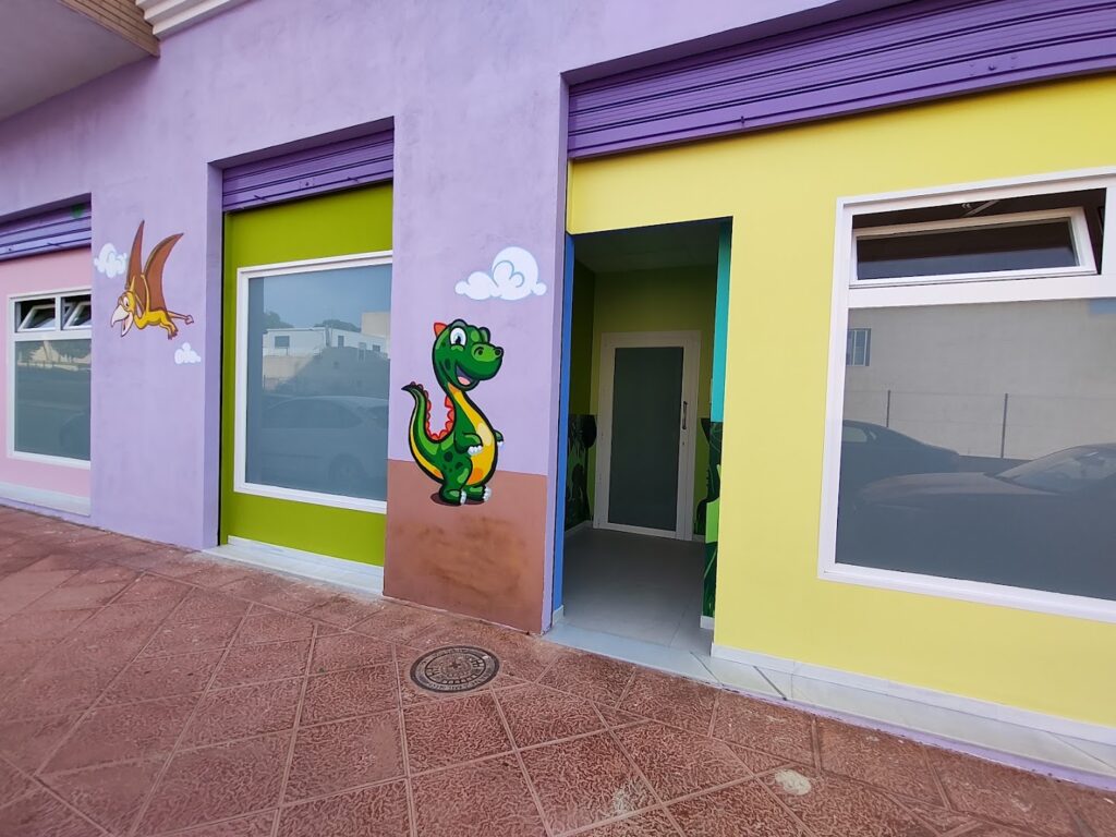 Guardería DinoPark - Guardería en Almería