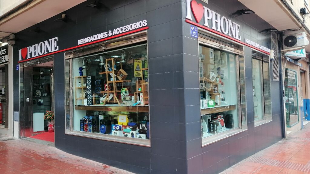 HI PHONE - Tienda de reparación de teléfonos móviles en Almería