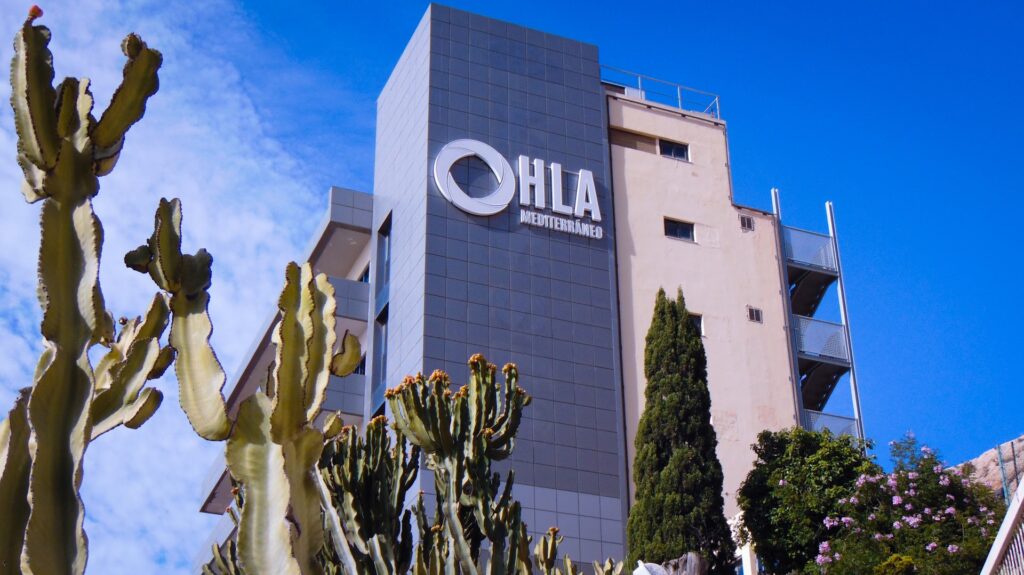 HLA Centro de Especialidades Mediterráneo - Centro médico en Almería