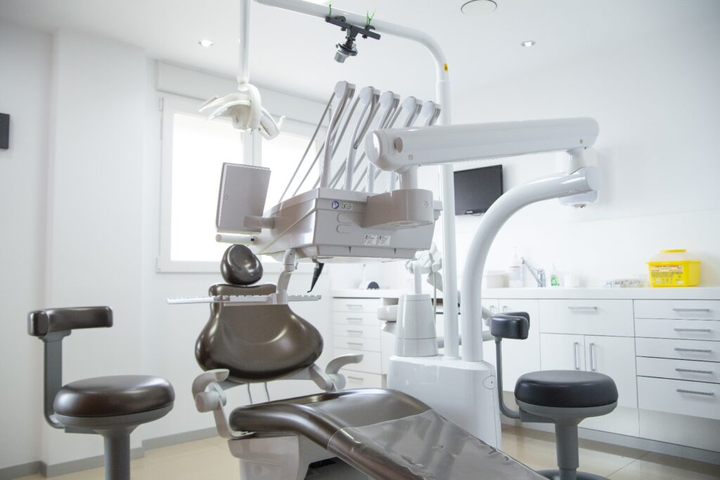 Habla y Sonríe. Clínica de Odontología y Logopedia - Dentista en Almería