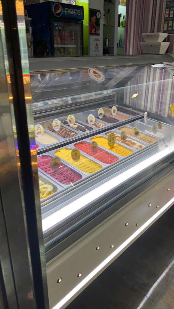 Helados del Desierto Zapillo Quiosco - Heladería en Almería