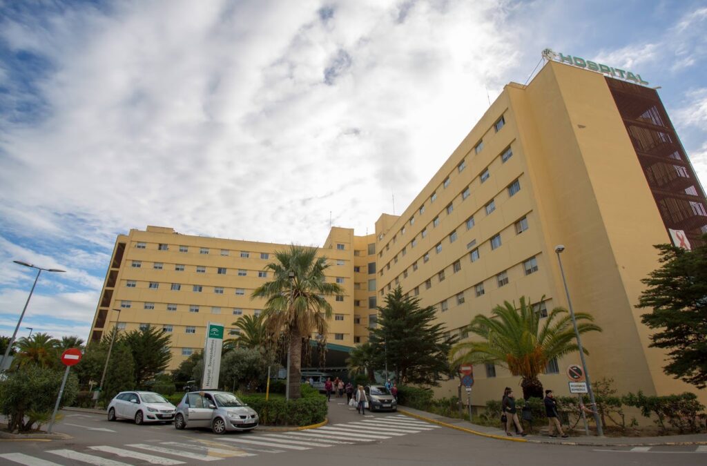 Hospital Universitario Torrecárdenas - Hospital general en Almería