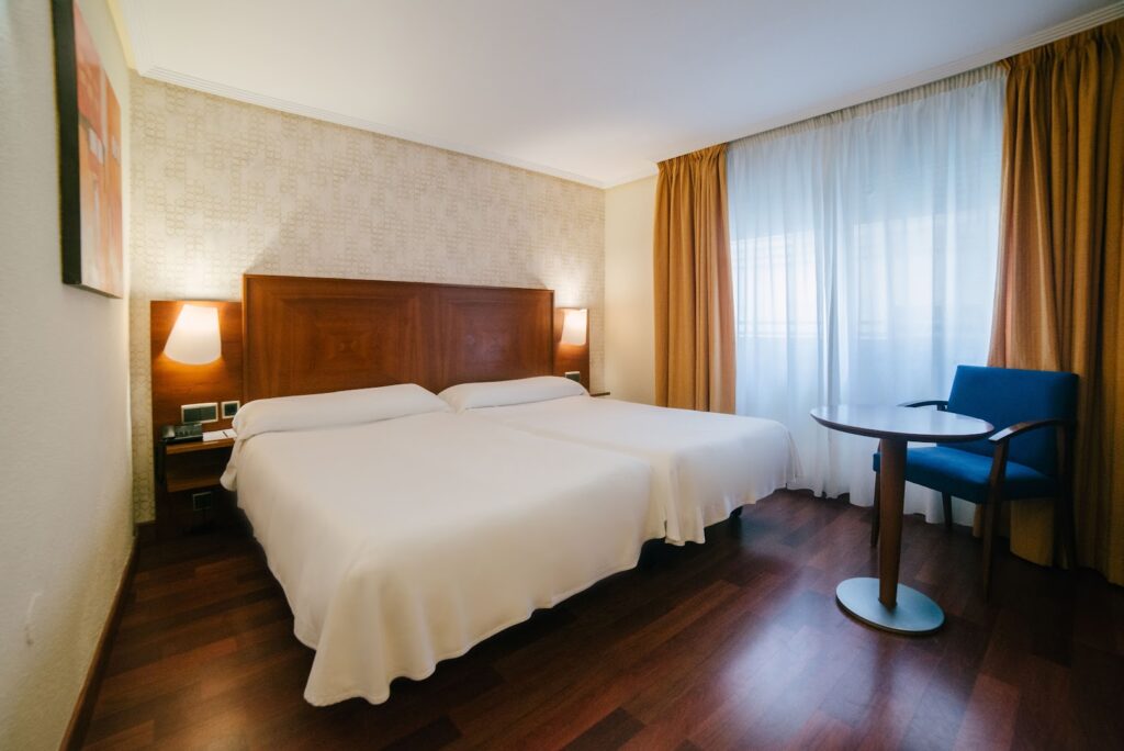 Hotel Torreluz Centro - Hotel en Almería