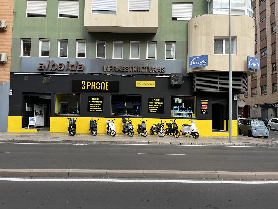IOTOSTARK - Tienda de motocicletas en Almería
