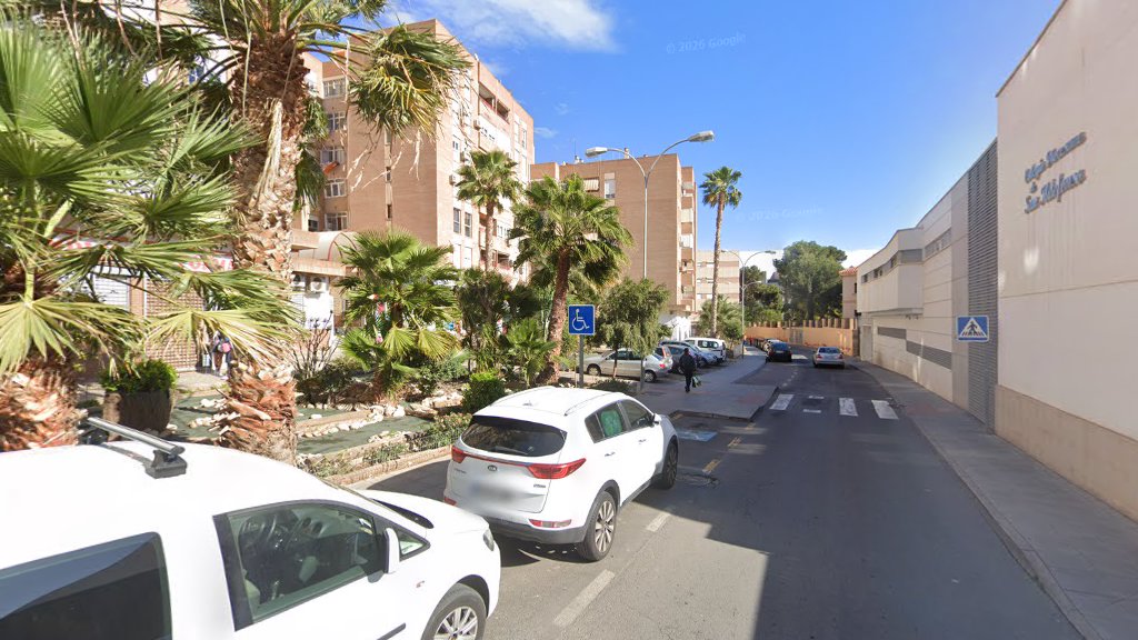 Instituto de Formación y Estudios Sociales - Centro de formación en Almería