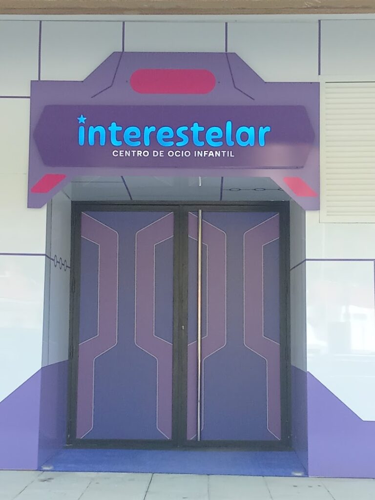 Interestelar Almeria - Parque infantil en Almería