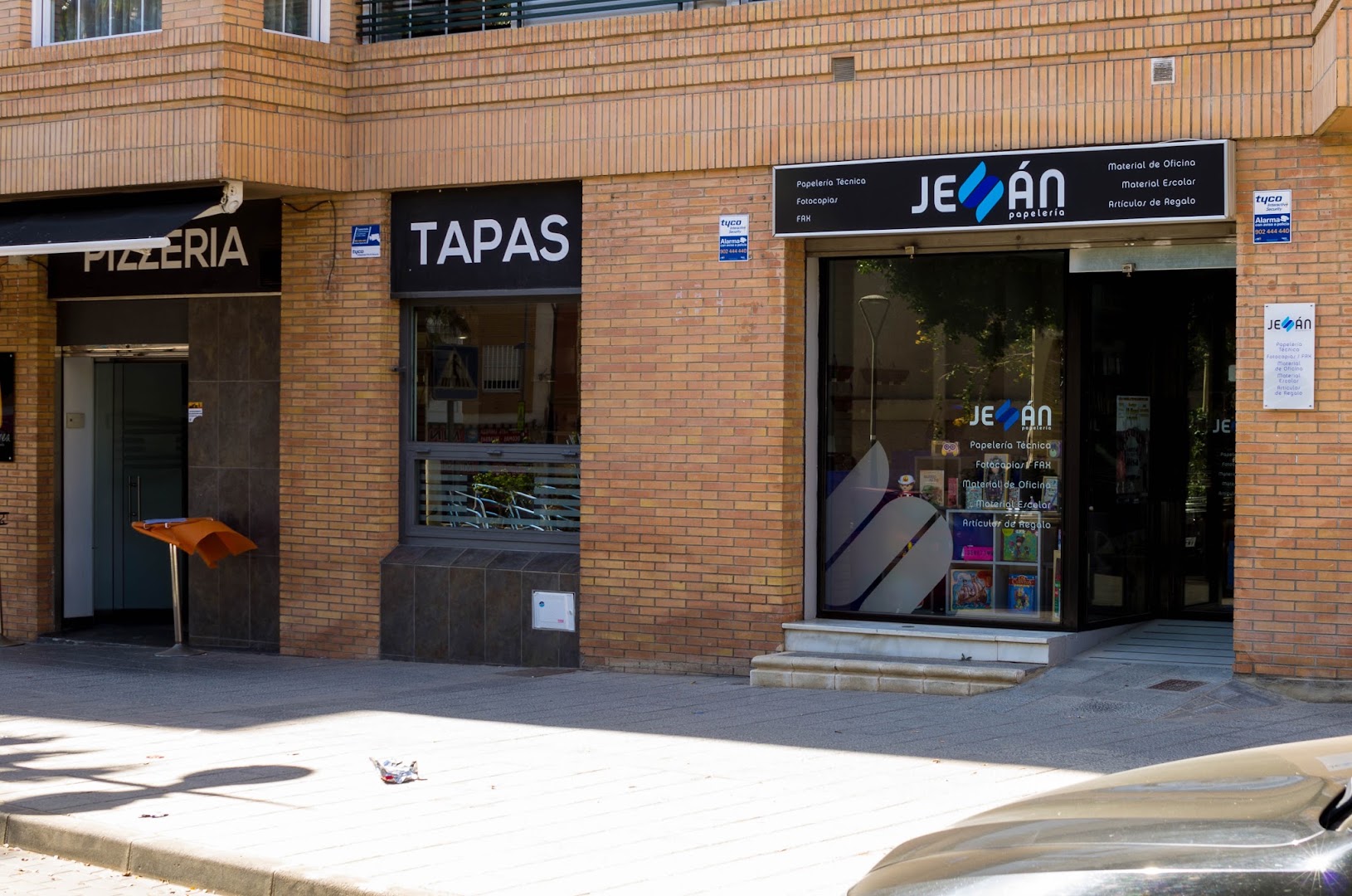Jesan Papelería - Papelería en Almería