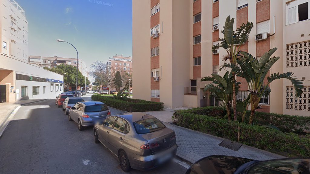 Jorge y Begoña- BS Inmobiliaria - Agentes inmobiliarios en Almería