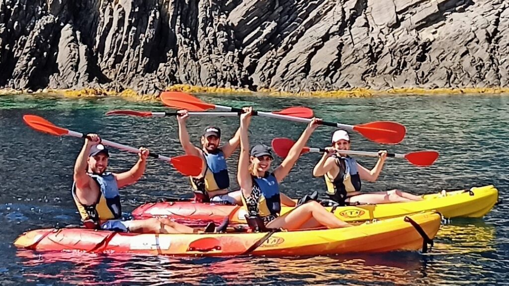 Kayak Cabo de Gata - Rutas y Excursiones - KayakSur - Agencia de excursiones en canoa y kayak en Almería
