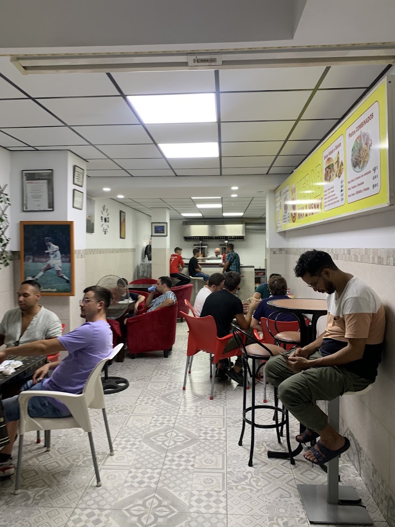Kebab Max & Henry - Tienda de kebabs en Almería