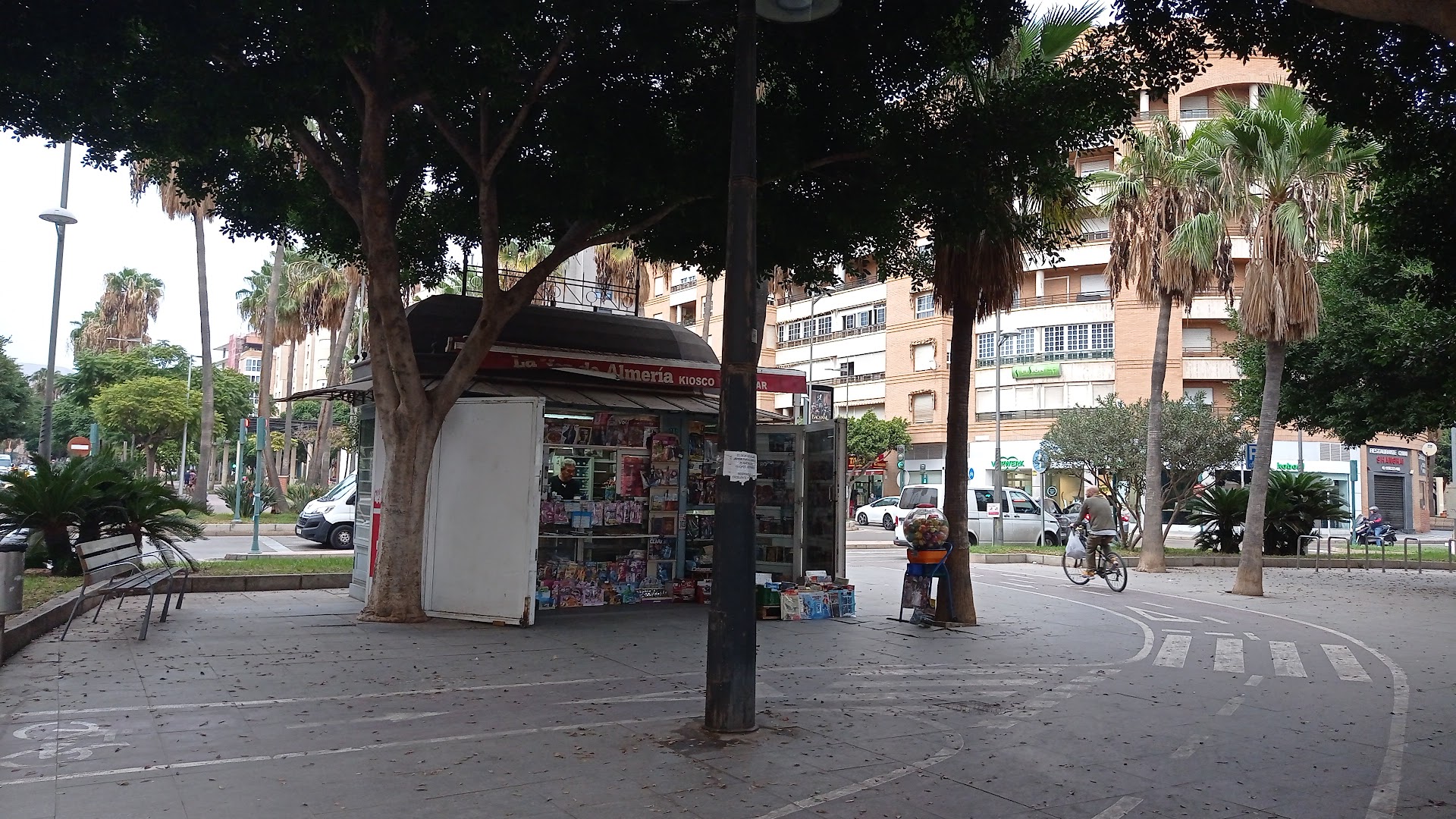 Kiosko Boulevar - Librería en Almería