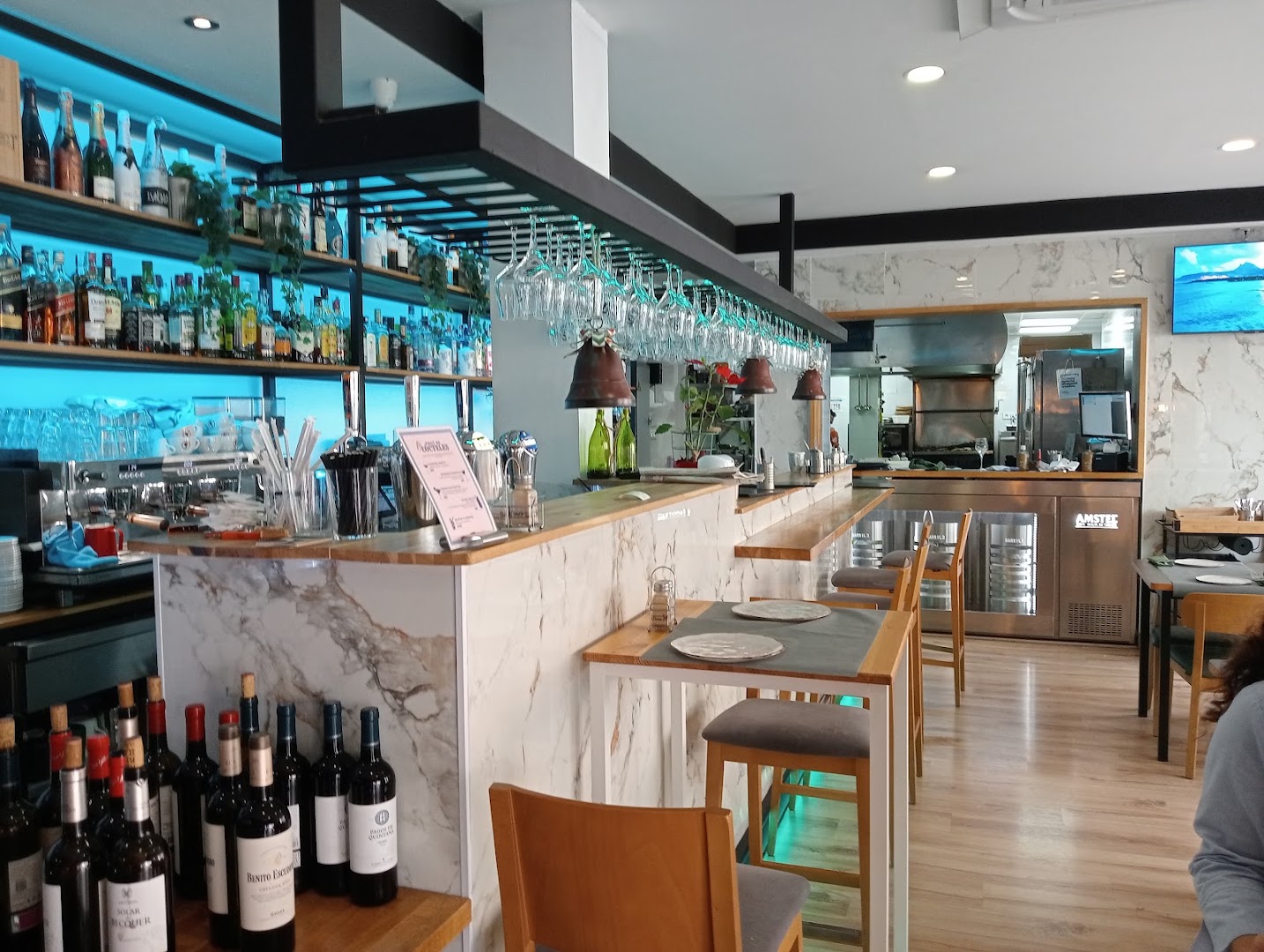 LAS CINCO SUERTES - Bar restaurante en Almería