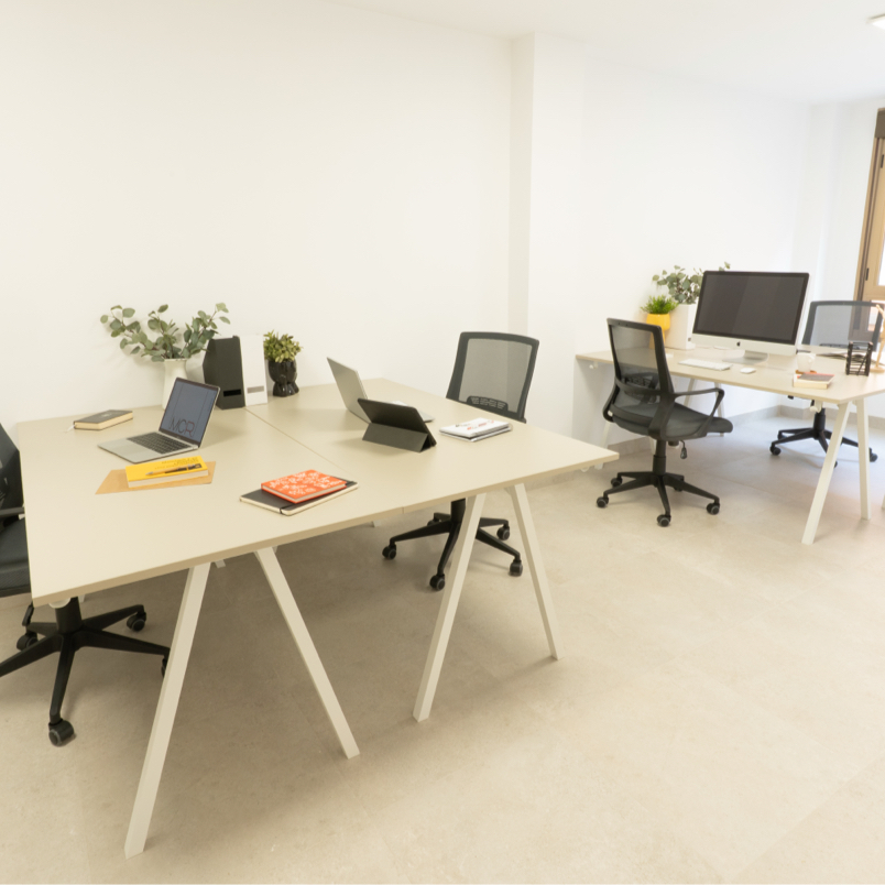LOLAcoworking - Leandro - Centro de negocios en Almería