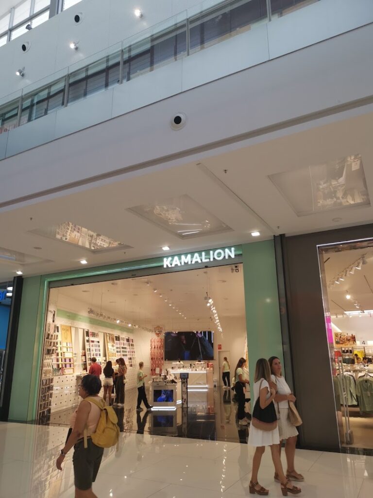 La Casa de las Carcasas - Tienda de accesorios para móviles en Almería