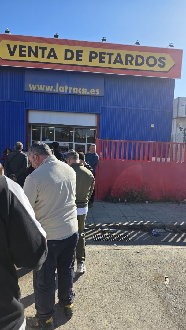 La Traca Almería - Tienda de artículos de fiesta en Almería