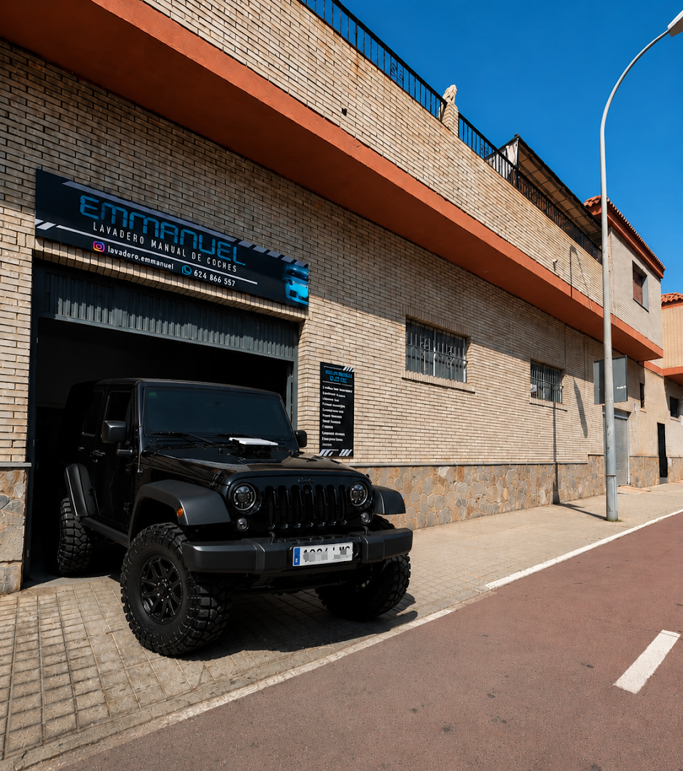 Lavadero Manual de Coches Emmanuel 2 -  en Almería