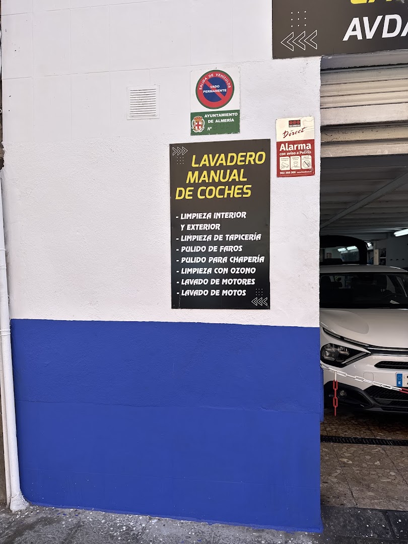 Lavadero de coches Avda Alhambra 20 - Servicio de lavado de coches en Almería
