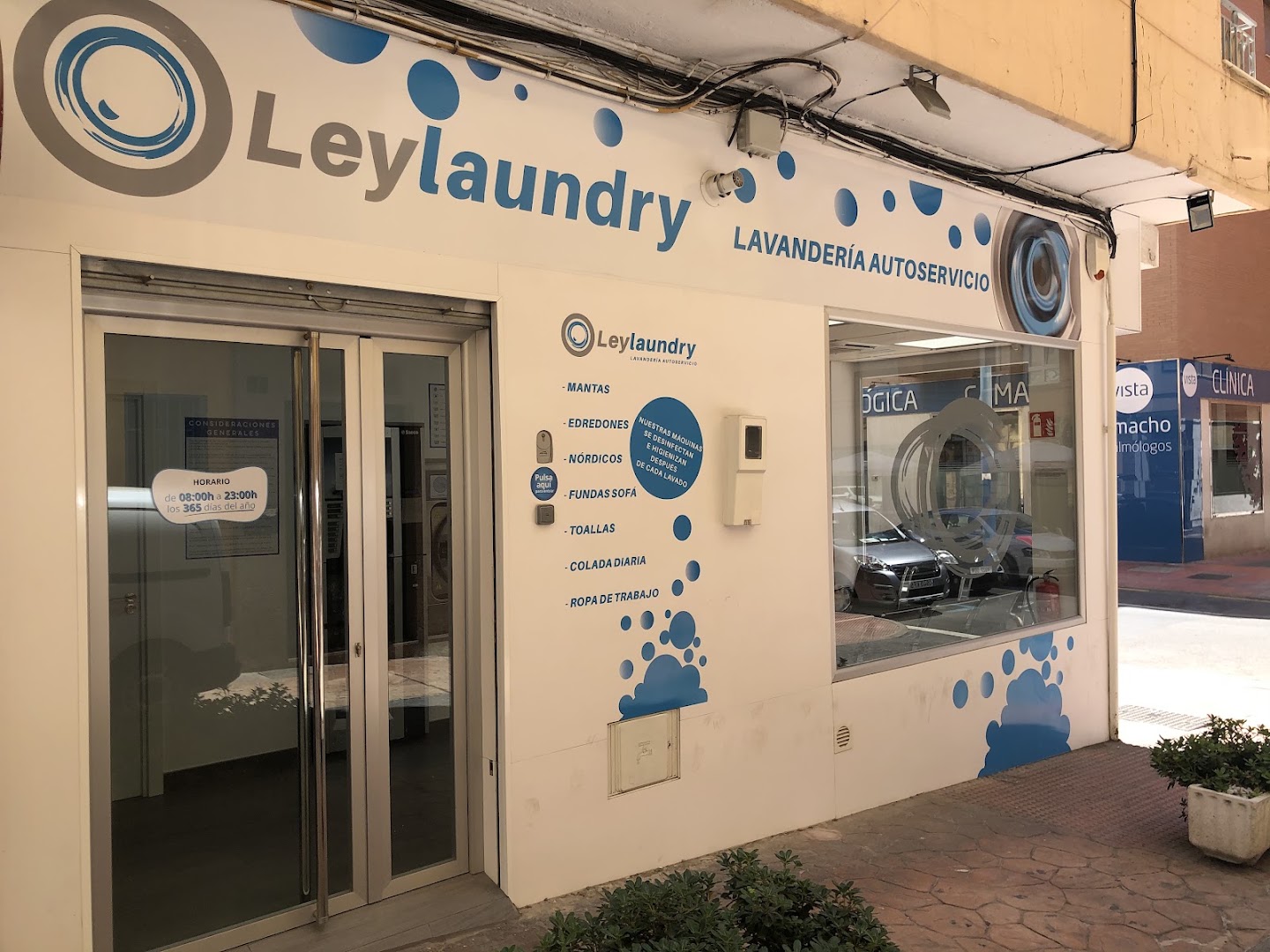 Leylaundry Lavanderia Autoservicio - Lavandería de autoservicio en Almería