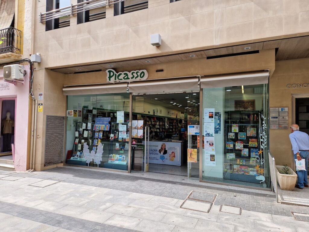 Librería Picasso - Librería en Almería