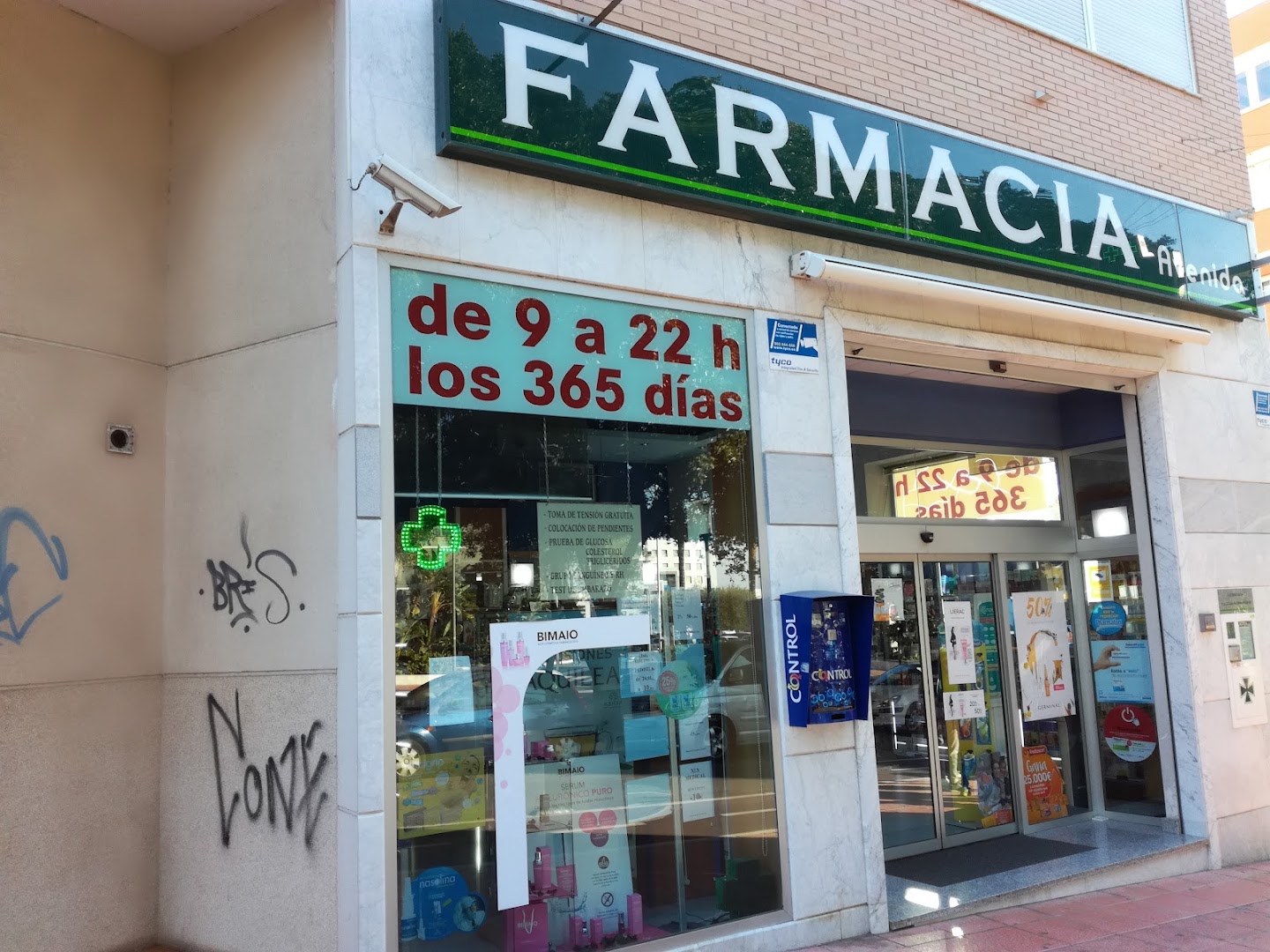 Licenciada Yolanda Sierra Posso - Farmacia en Almería