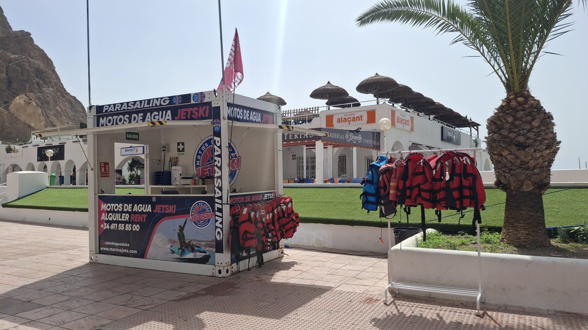 Low Cost Jet Ski Aguadulce - Atracción turística en Aguadulce