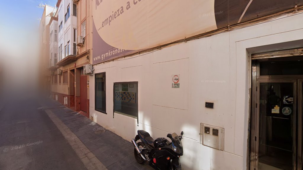 MCfisio360 - Fisioterapia avanzada y Osteopatía I Almería - Clínica de fisioterapia en Almería
