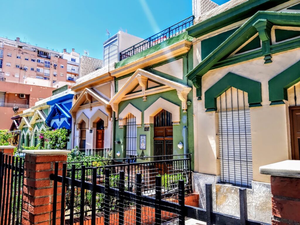 Malecón de los Jardinillos - Lugar de interés histórico en Almería