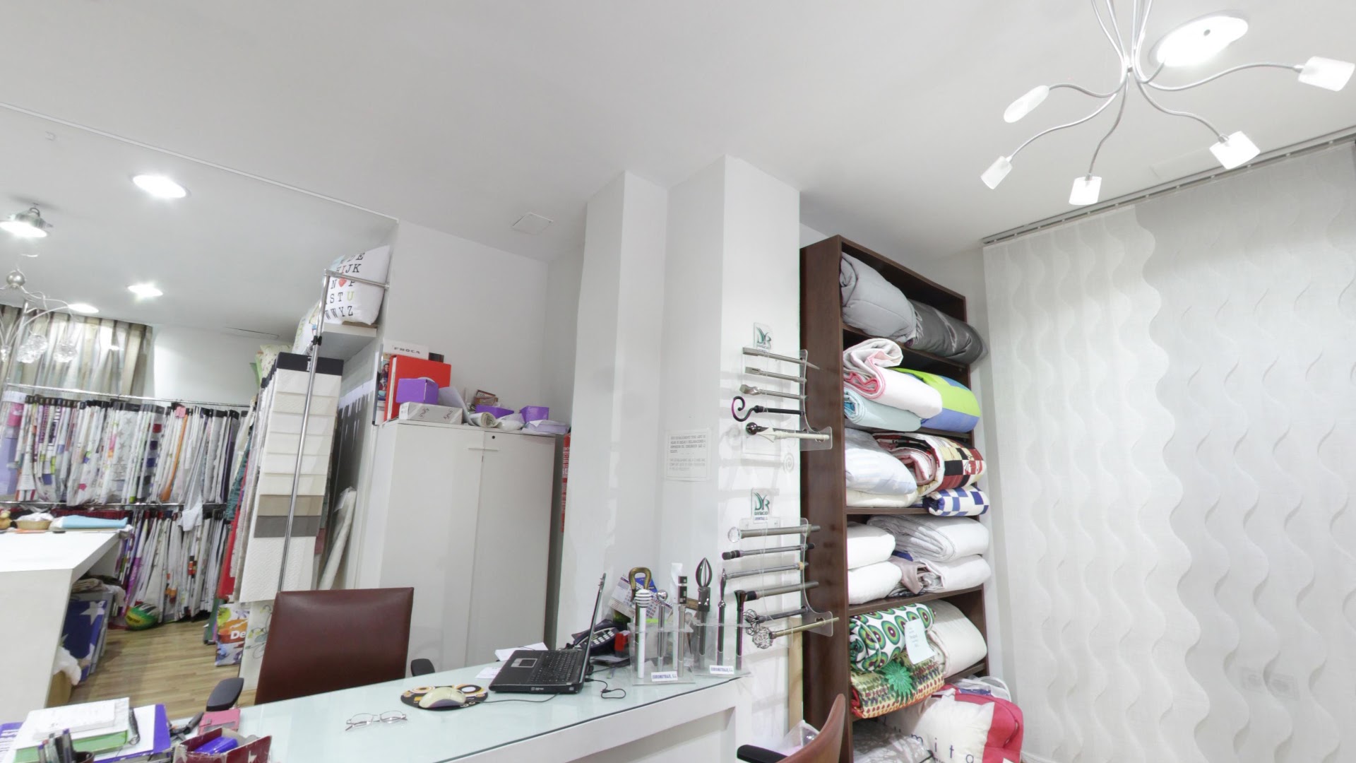 Mañas cortinas y diseño - Tienda de cortinas en Almería