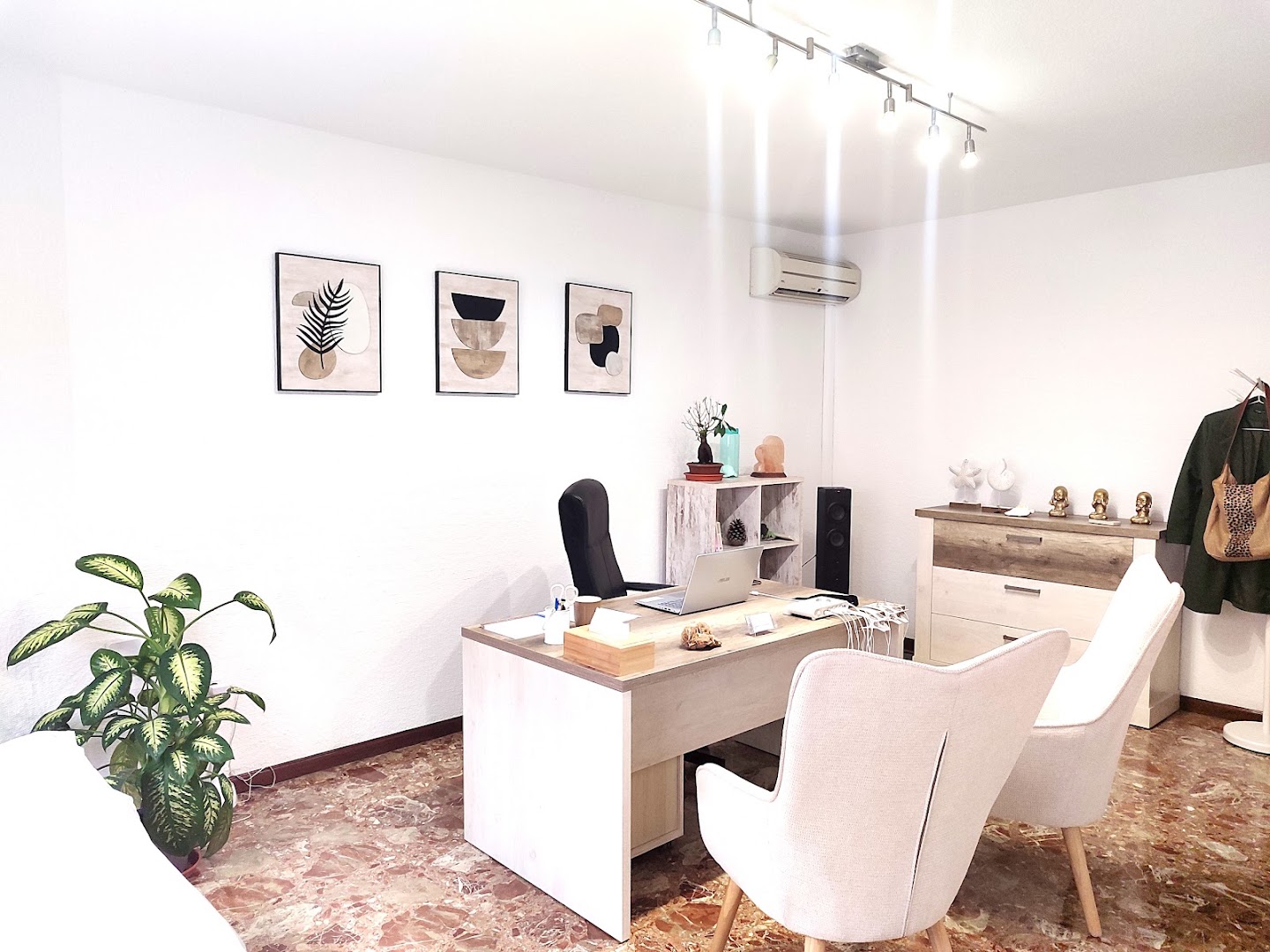 Mar Urrea Márquez | Mar de Salud | Centro de Nutrición Holística y Naturopatía - Centro de salud y bienestar en Almería