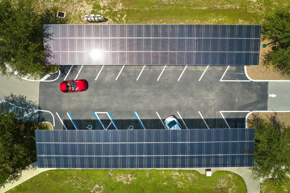 Marquesinas Solares Almeria | BSE - Proveedor de equipos de energía solar en Almería