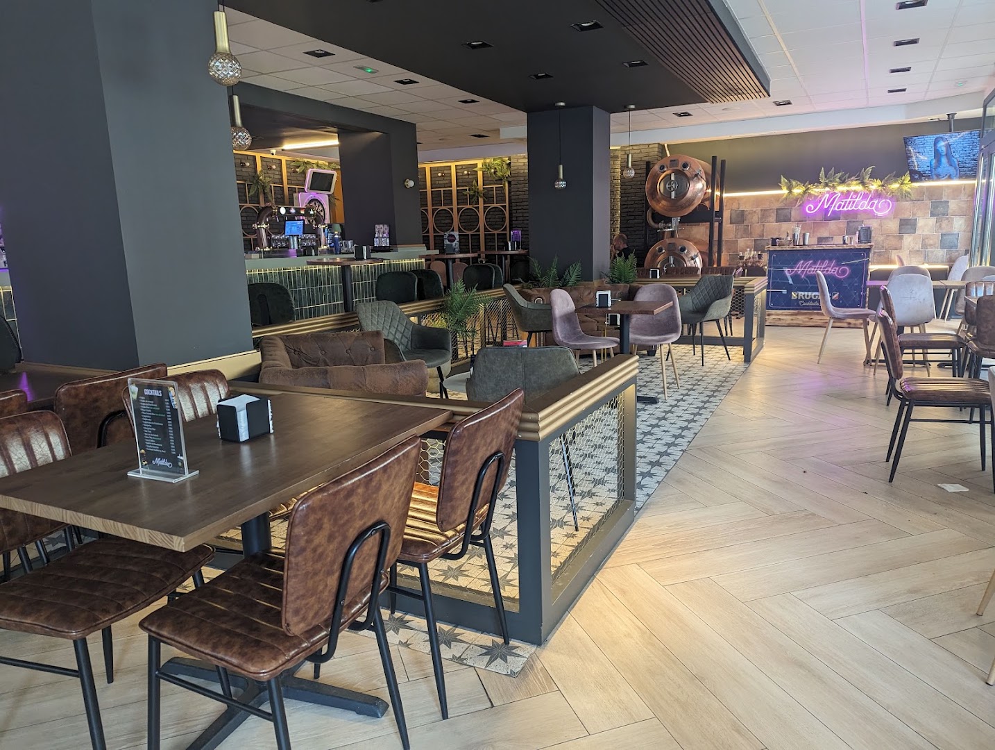 Matilda Beer Good Vibes - Cervecería en Almería