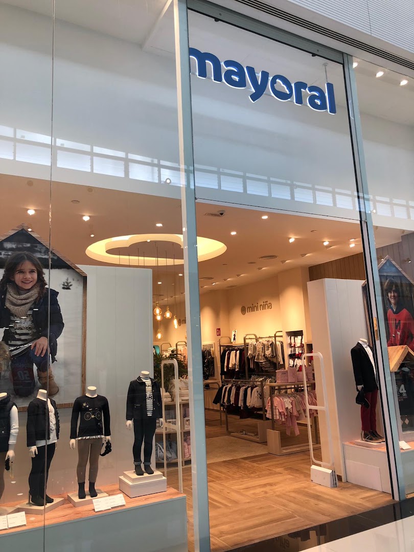 Mayoral - Tienda de Ropa Infantil y para Bebés - Tienda de ropa infantil en Almería
