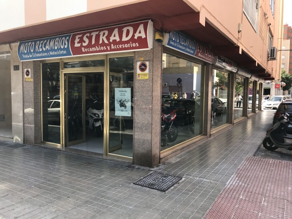 MotoRecambios Estrada - Tienda de motocicletas en Almería