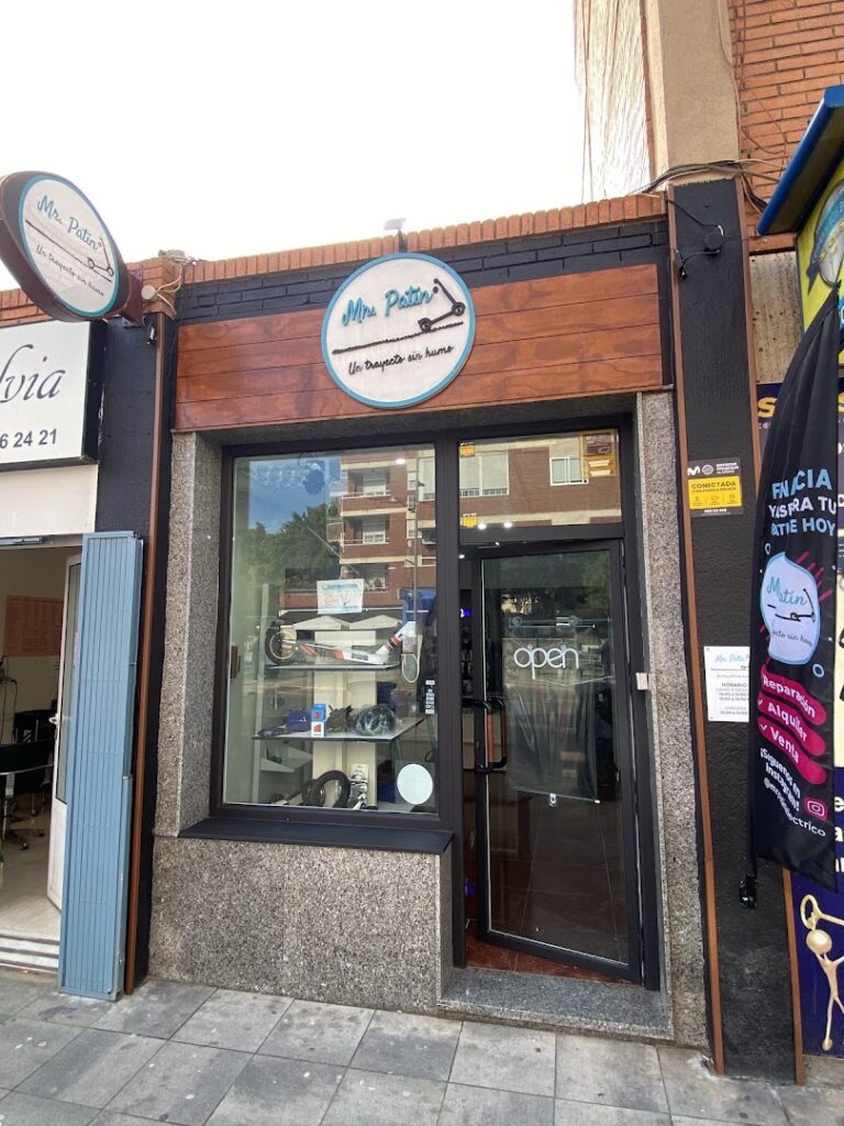 Mr. Patín - Tienda de monopatines en Almería