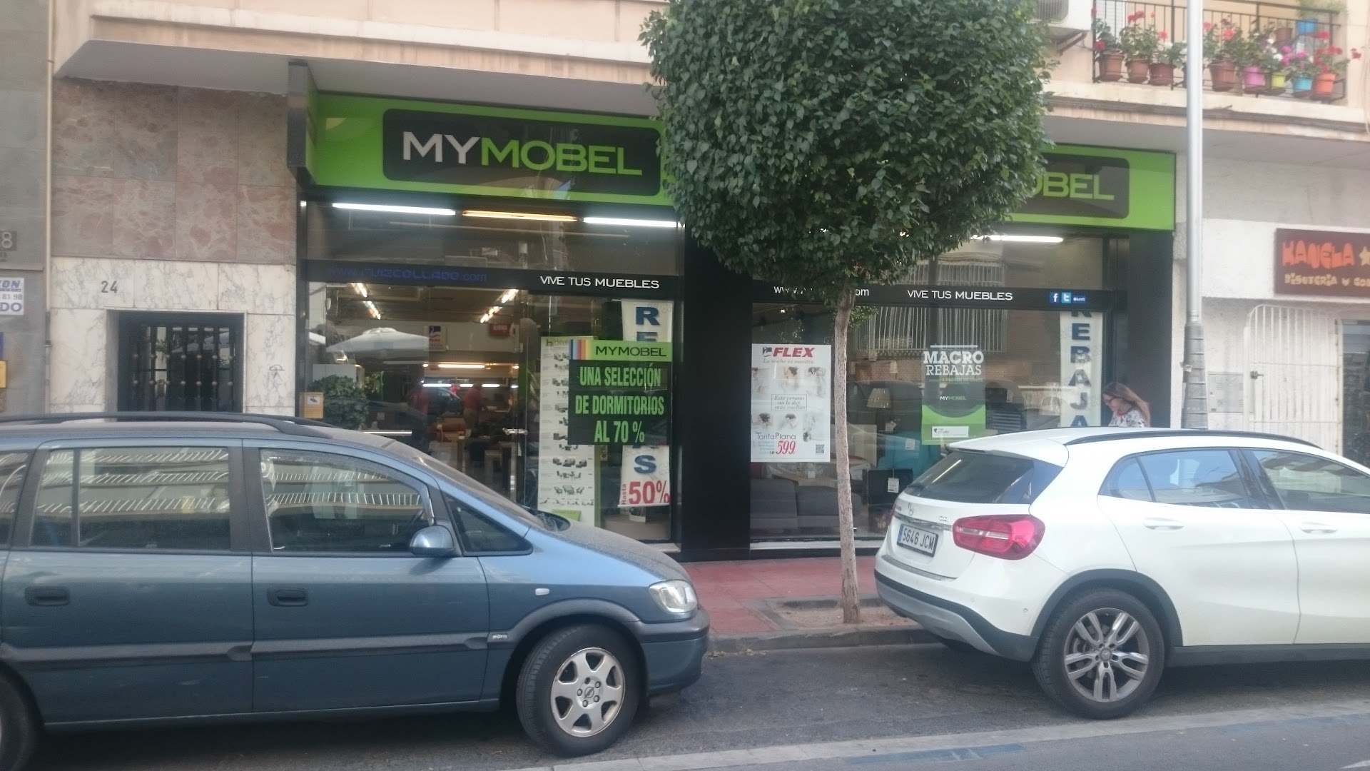 Muebles Ruiz Collado | Mobiliario de Diseño - Tienda de muebles en Almería