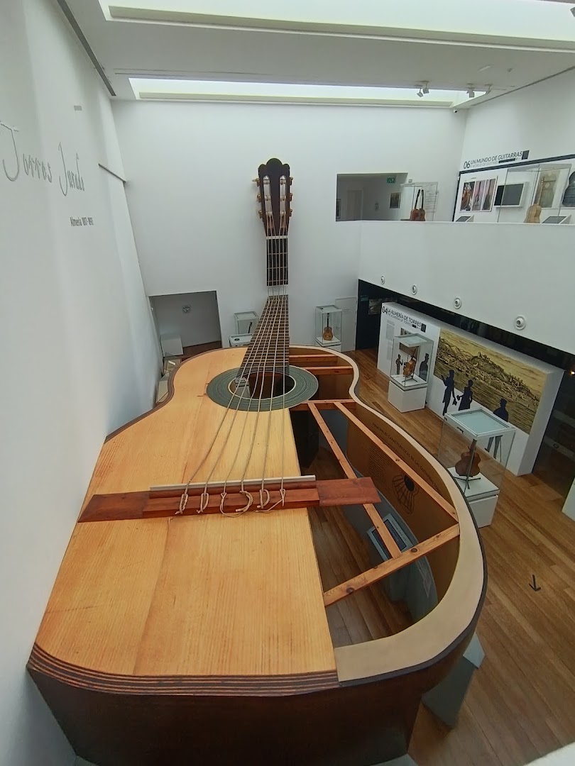 Museo de la Guitarra Antonio de Torres - Museo en Almería