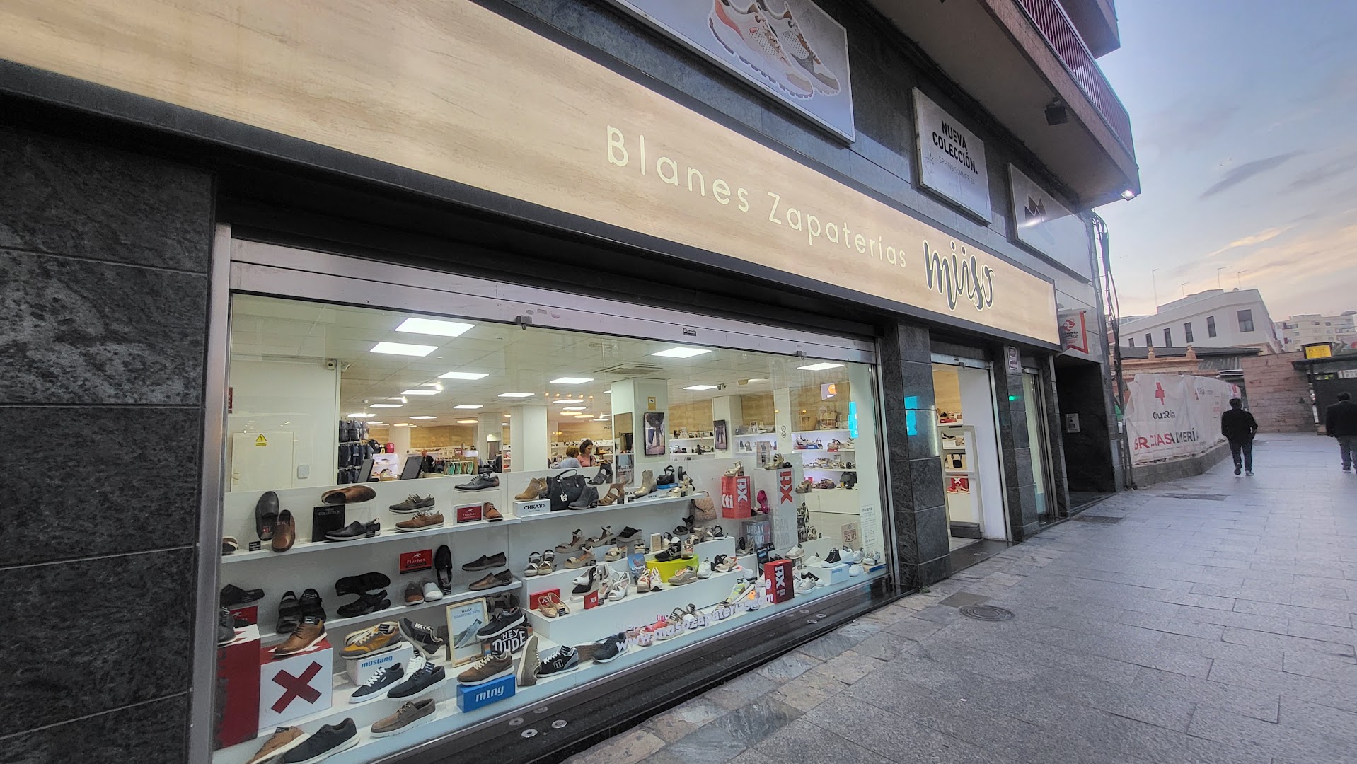 Müso Zapaterías Blanes Almería - Zapatería en Almería