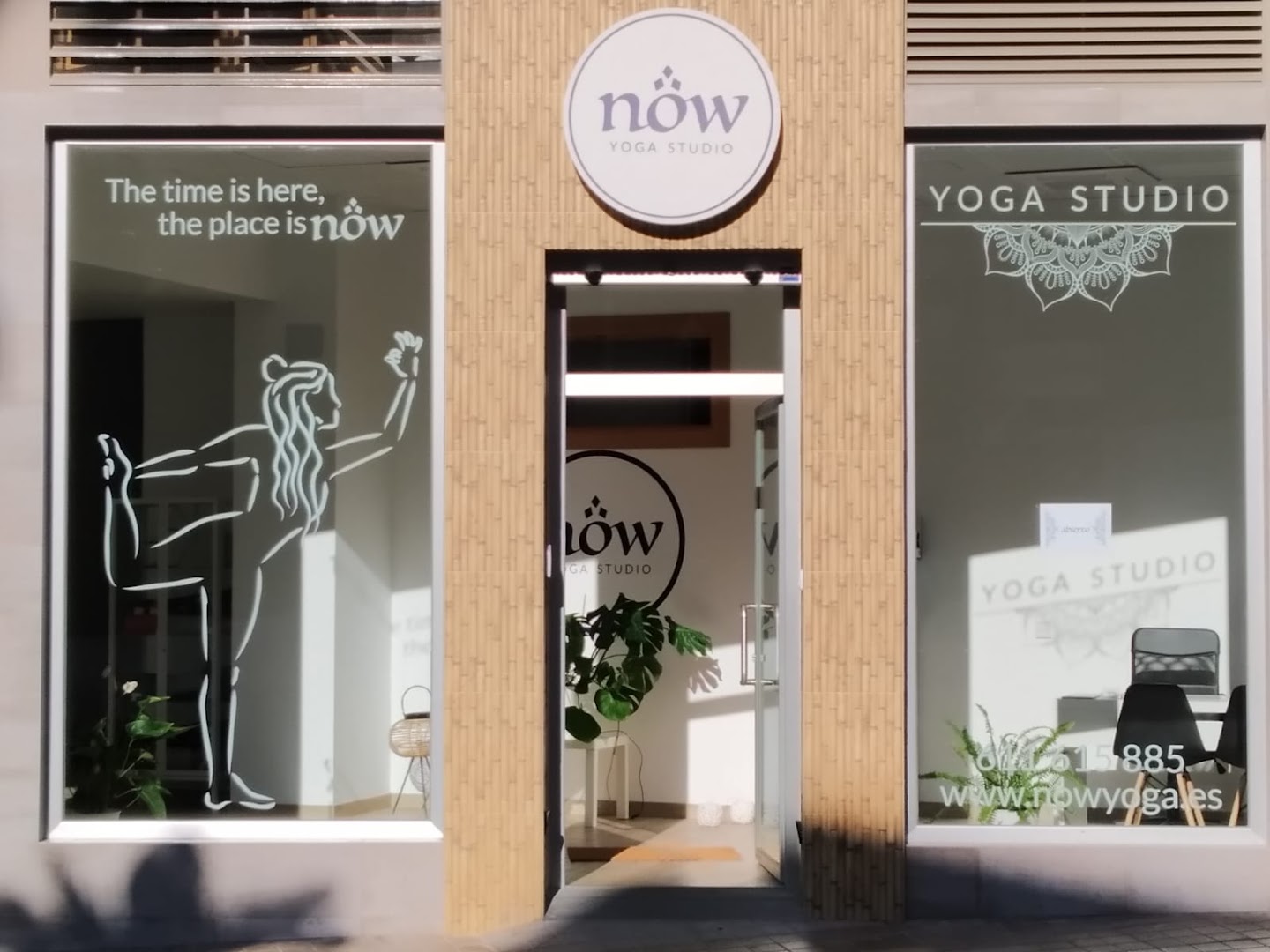 Now Yoga Studio - Centro de yoga en Almería