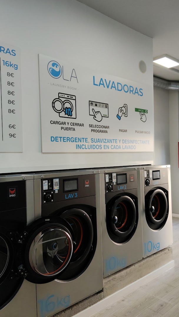 OLA Laundry Room - Avd Madrid - Lavandería de autoservicio en Almería