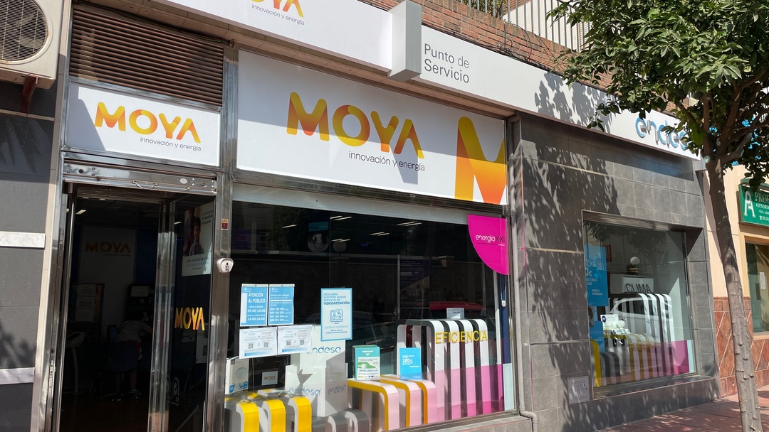 Oficina Endesa Montajes De Electricidad Moya - Electricista en Almería