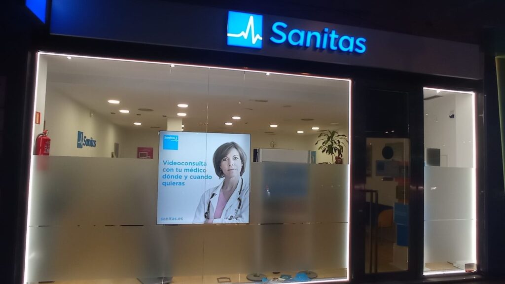 Oficina Sanitas Almeria - Compañía de seguros médicos en Almería