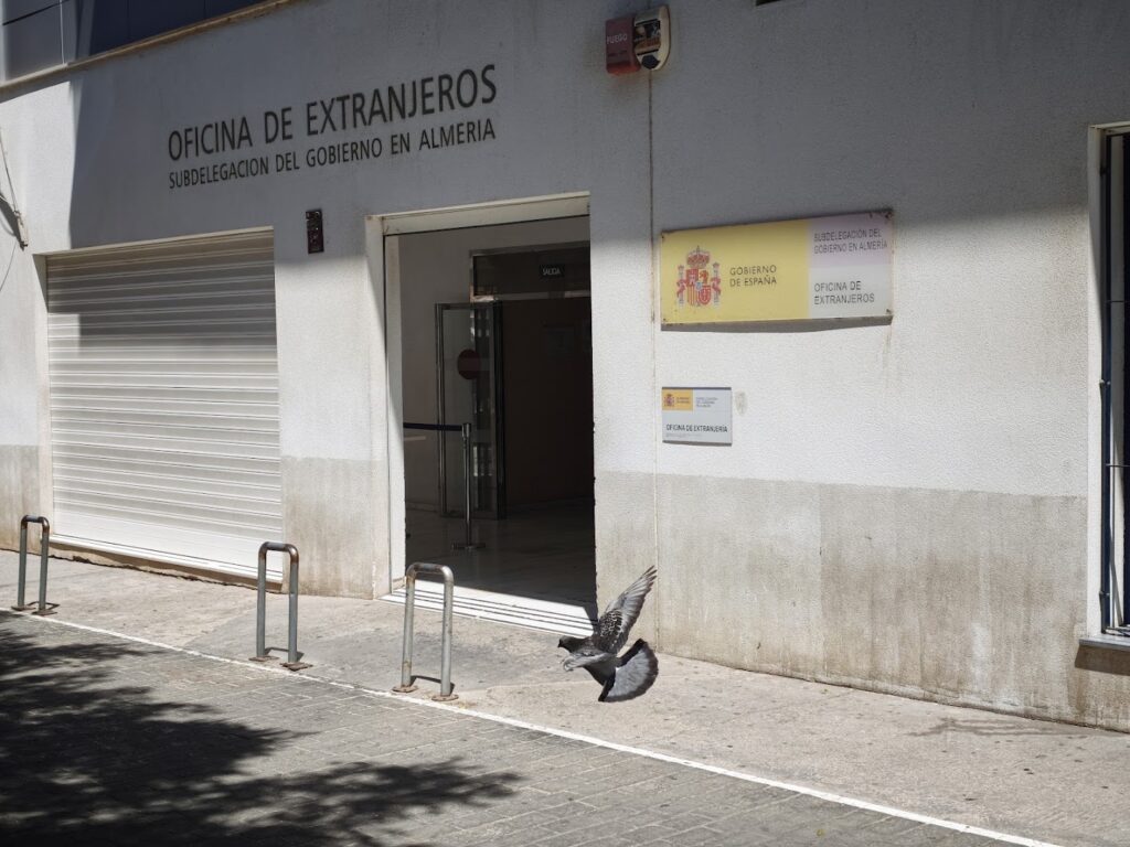 Oficina de Extranjería - Servicio de naturalización e inmigración en Almería