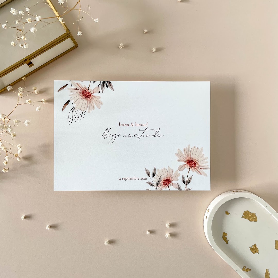 Oh My Moon Shop - Papelería en
