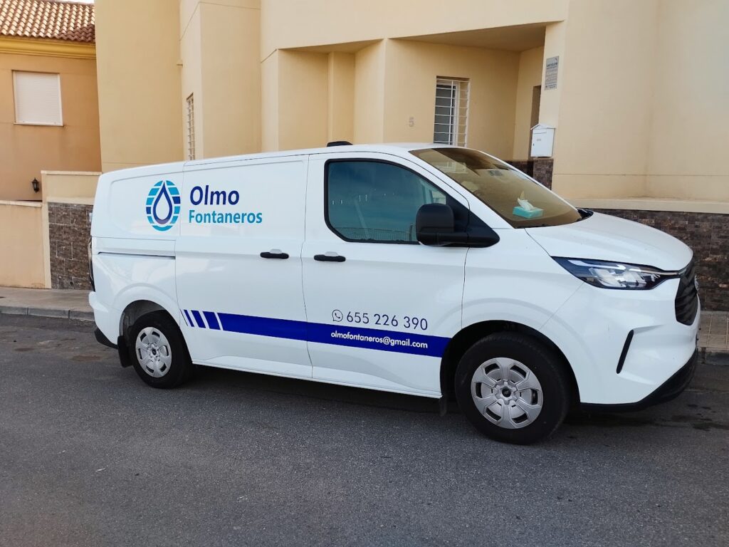 Olmo Fontaneros - Fontanero en